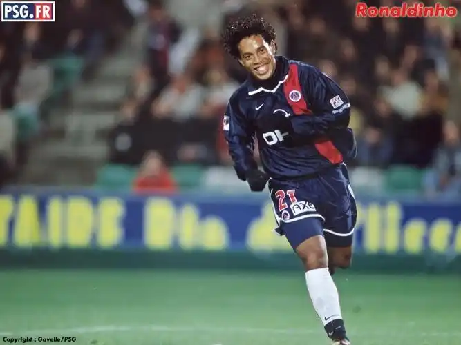 米兰接触到 米兰接触到